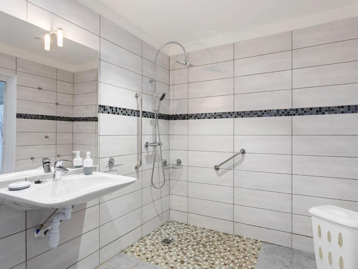 Comfortable Home In Drap With Swimming Pool 15 Km From Nice Buitenkant foto