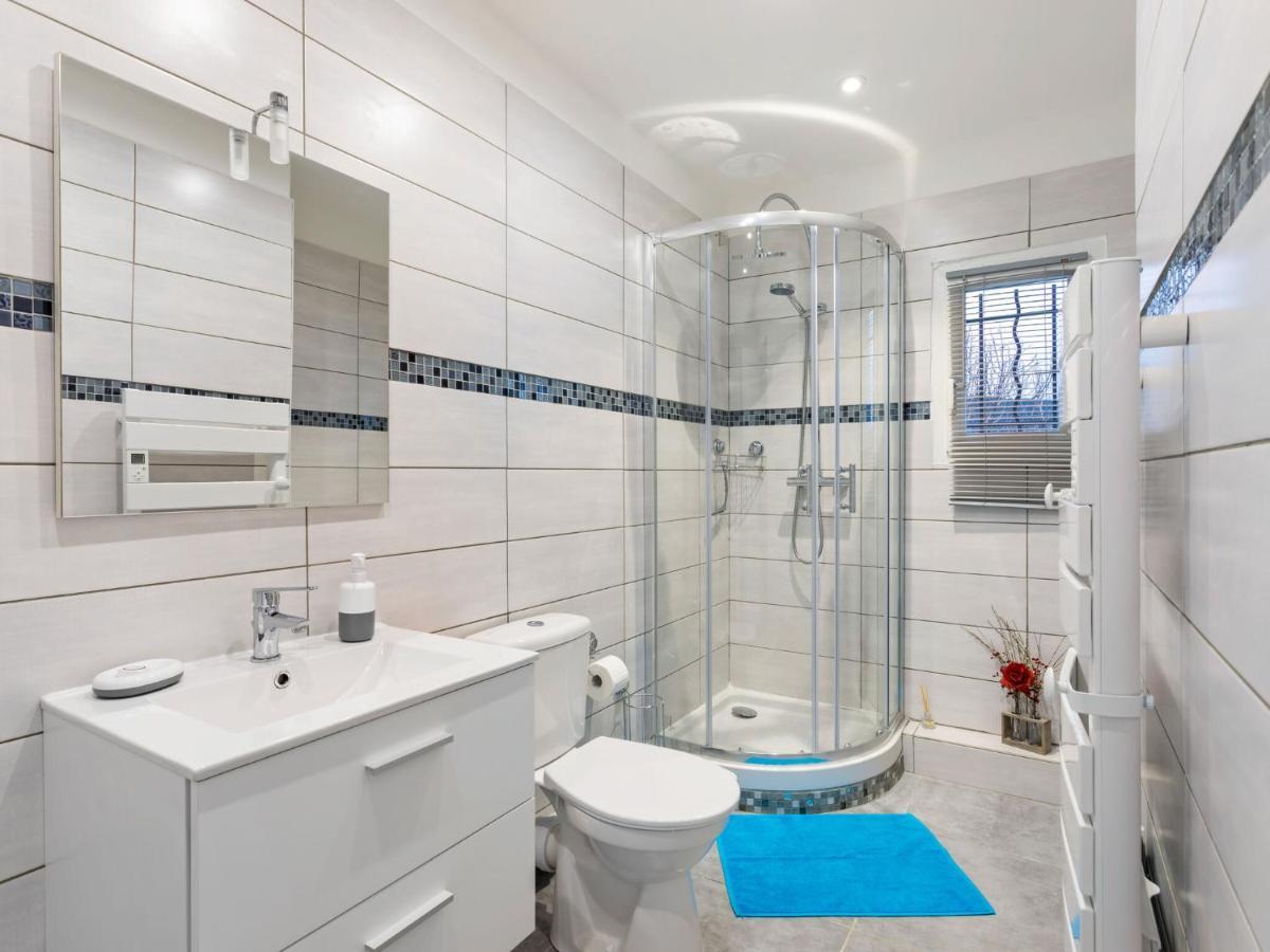 Comfortable Home In Drap With Swimming Pool 15 Km From Nice Buitenkant foto
